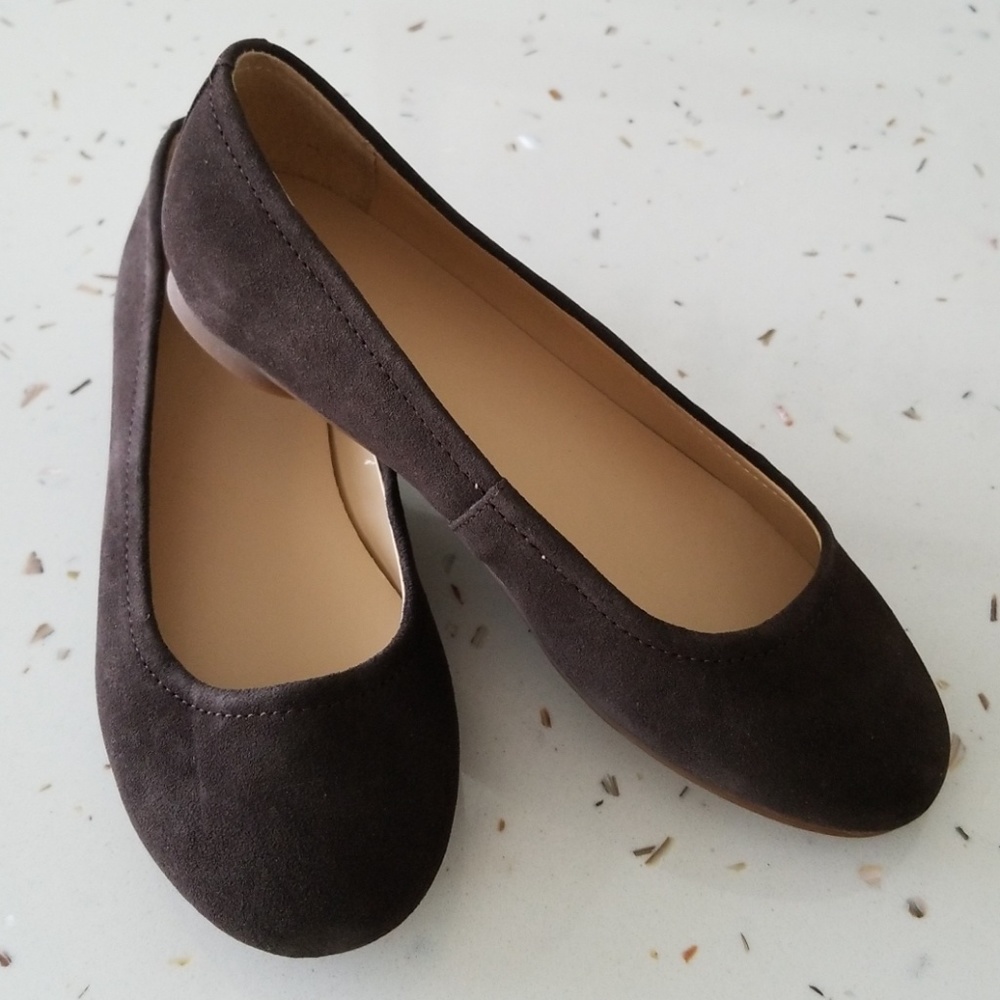 Brand New Lands' End Brown Suede Flats